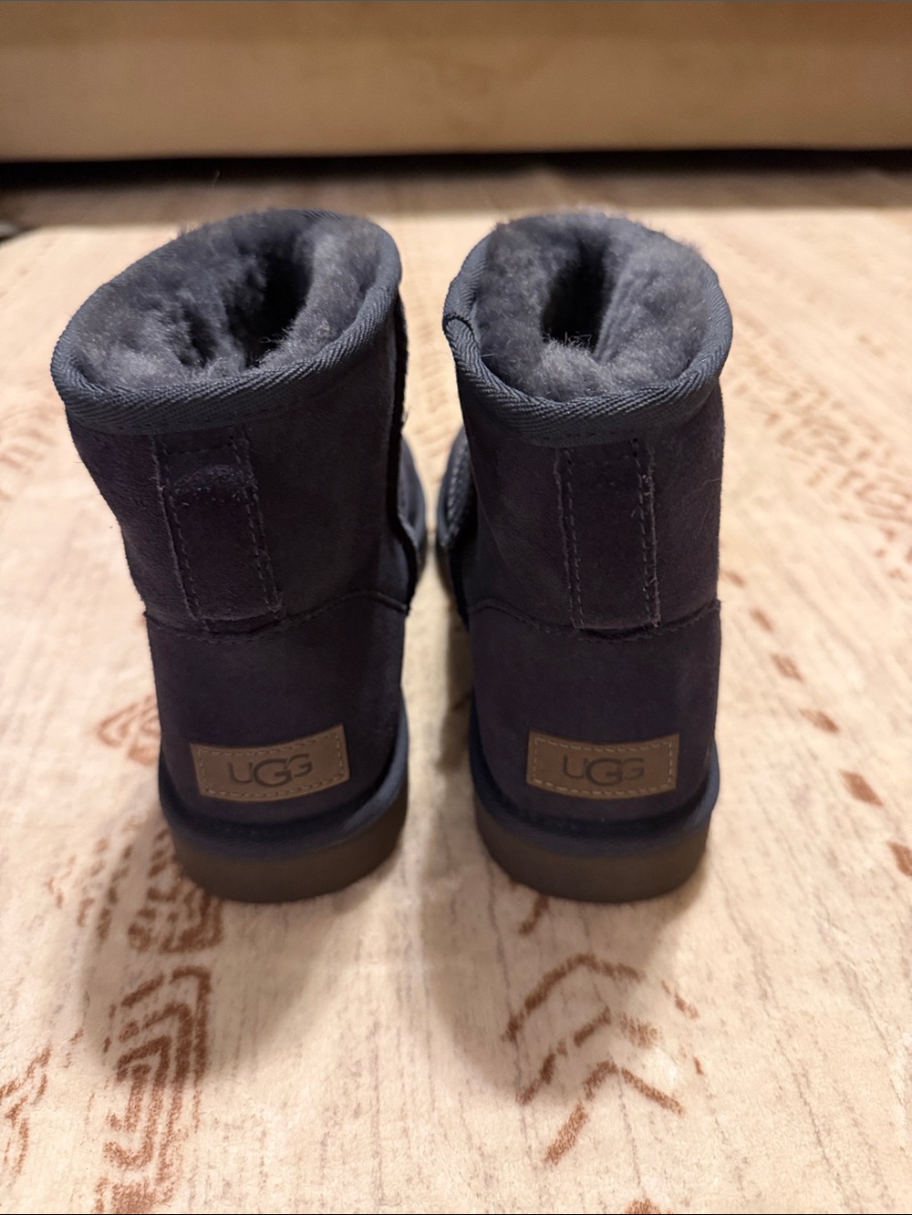 UGG Kids Short Shearling Boots in Navy Blue